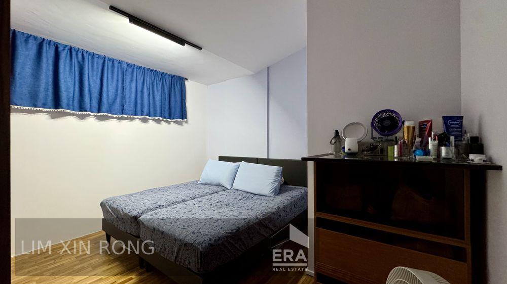 Freehold, Newly Renovated, Move in Condition Penthouse