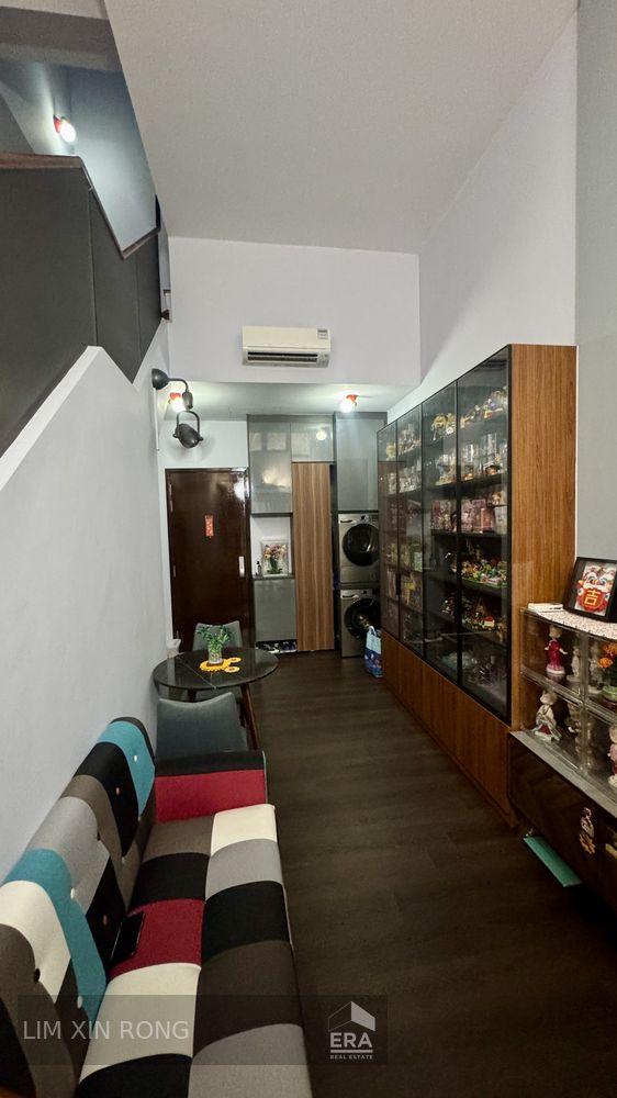 Freehold, Newly Renovated, Move in Condition Penthouse