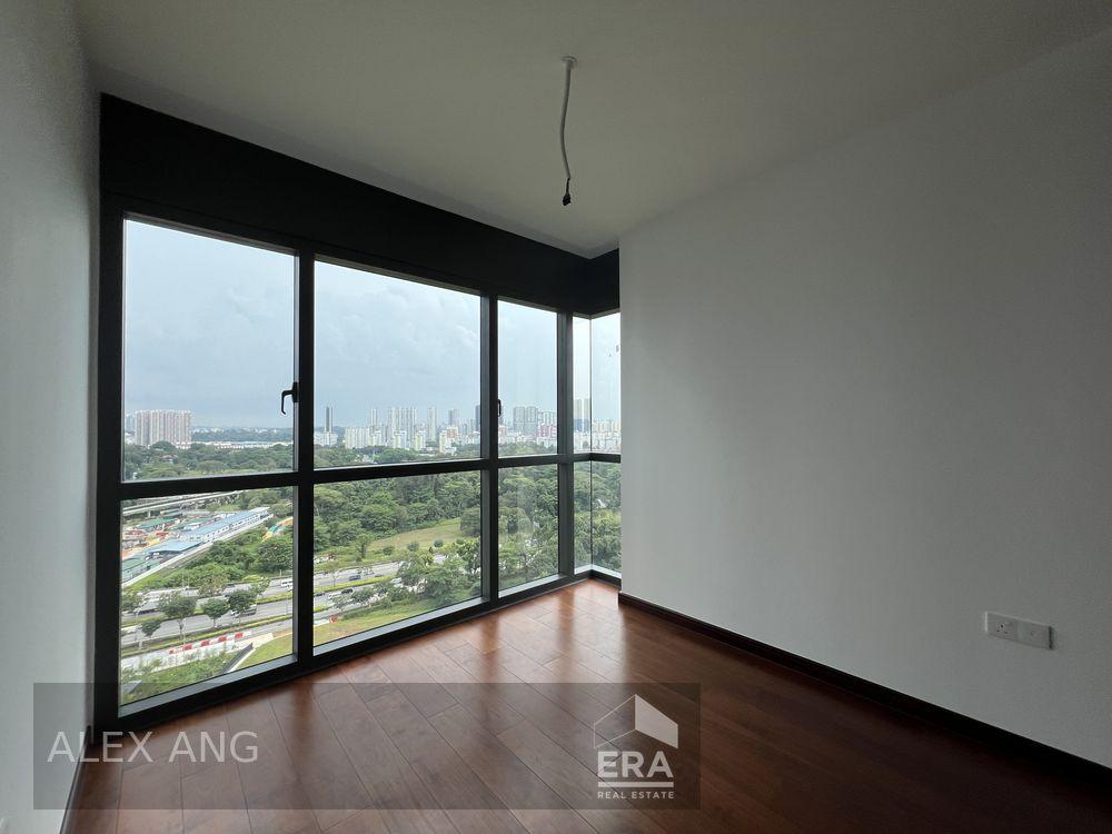 Rare 2 Plus Study Unit Now Available Either Vacant or Tenanted