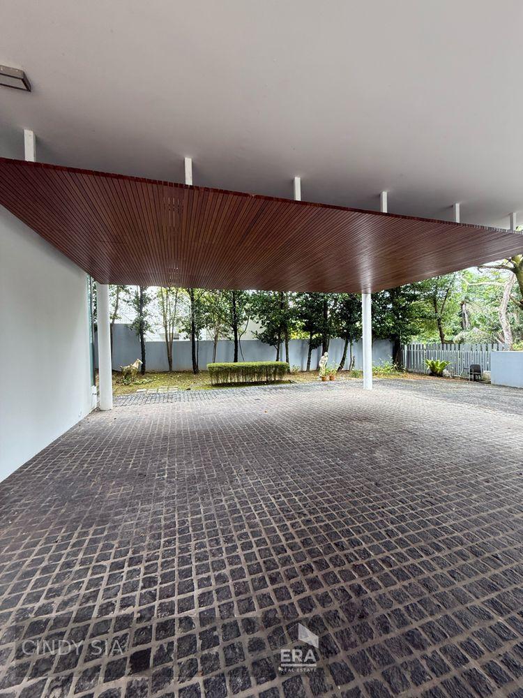 Modern Renovated Gcb on Elevated Ground, Queen Astrid Gcba!