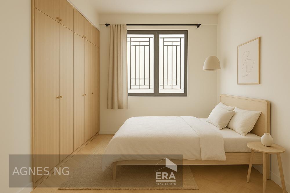 For High Floor Pool View Lovers! Very Well Maintained & High Ceiling!