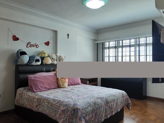 503 Jelapang Road HDB Apartment For Sale, $910,000, 4 Bed 2 Bath 1,561 sqft $583.00 psf
