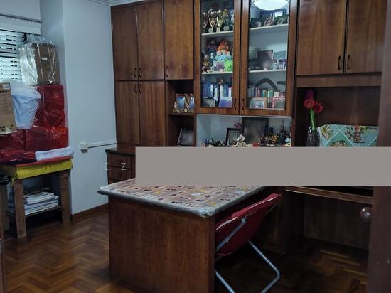 503 Jelapang Road HDB Apartment For Sale, $910,000, 4 Bed 2 Bath 1,561 sqft $583.00 psf