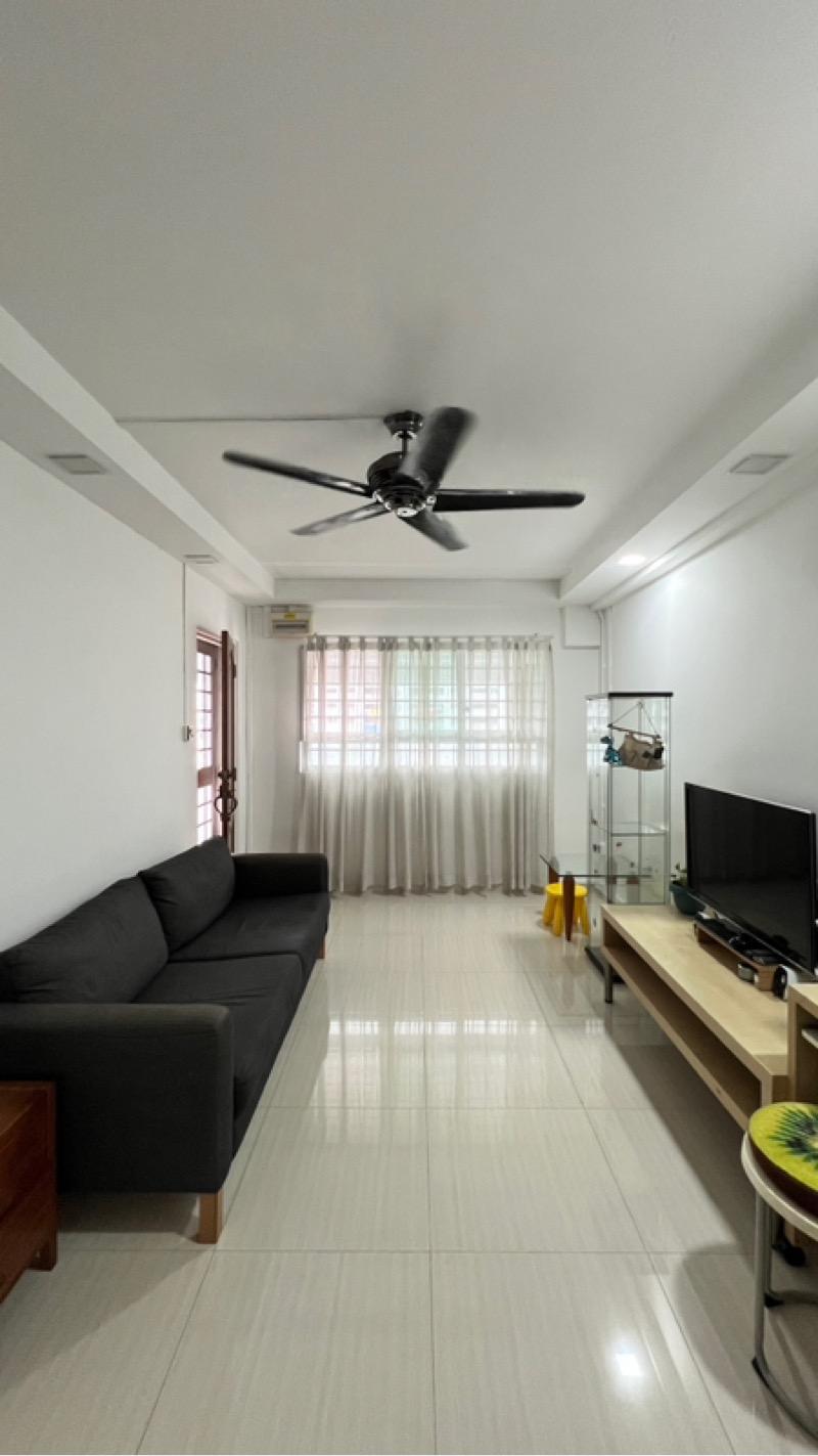 Prop-GPT: HDB Apartment: D23 Bukit Panjang 106 Gangsa Road