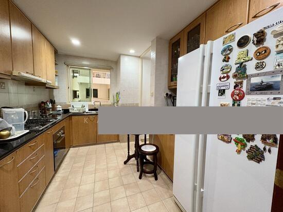 Yishun Emerald Condominium For Sale, $1,620,000, 4 Bed 3 Bath 1,399 sqft $1,158.00 psf