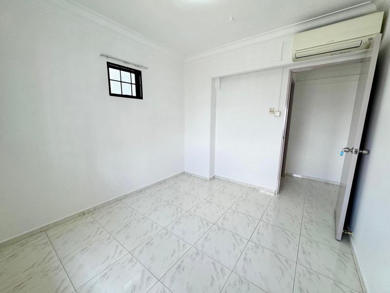 288A Jurong East Street 21 HDB Apartment For Sale, $730,000, 3 Bed 2 Bath 1,119 sqft $652.00 psf