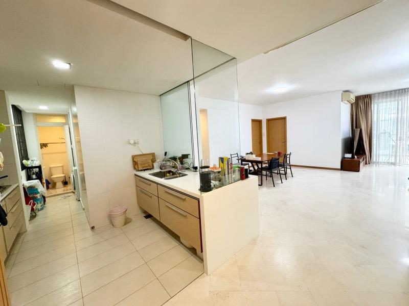 8 @ Mount Sophia Condominium For Sale, $2,850,000, 3 Bed 3 Bath 1,464 sqft $1,947.00 psf