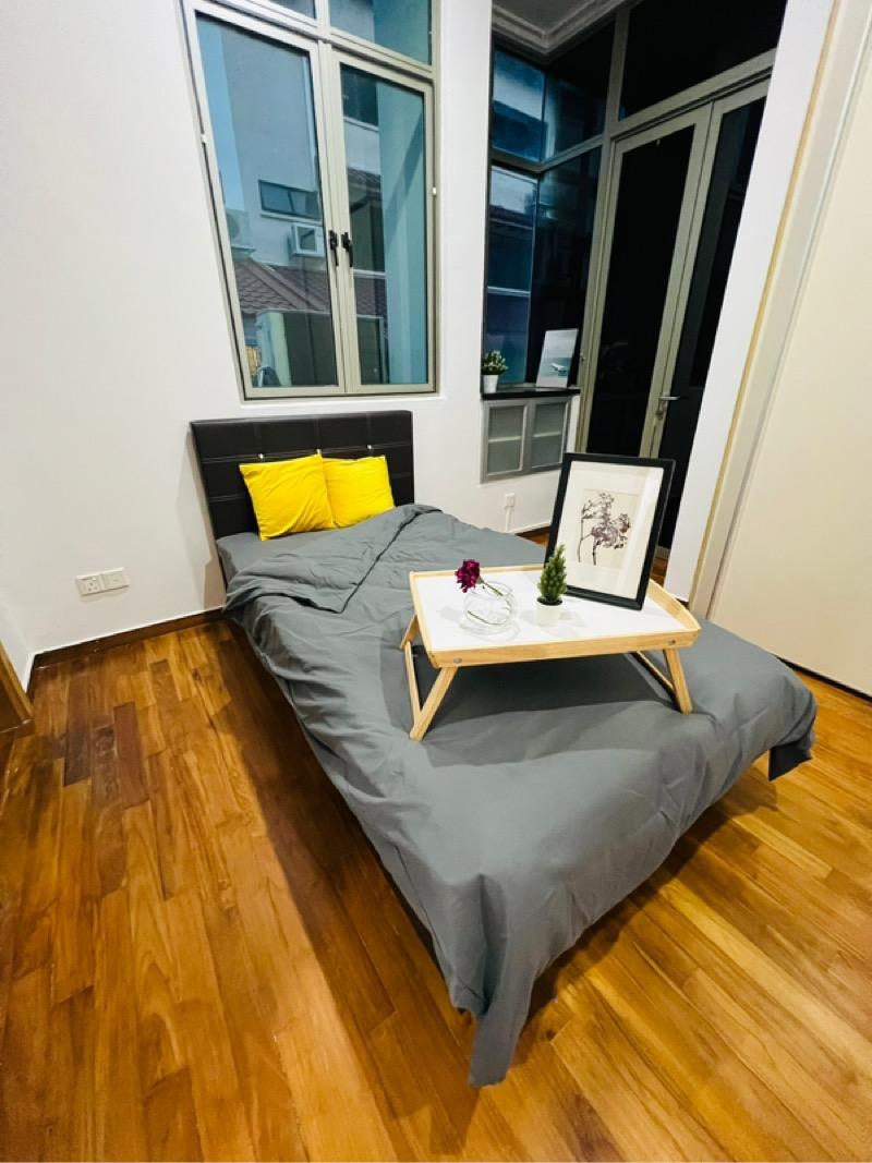 The Calypso Condominium For Sale, $2,500,000, 3 Bed 3 Bath 1,119 sqft $2,234.00 psf