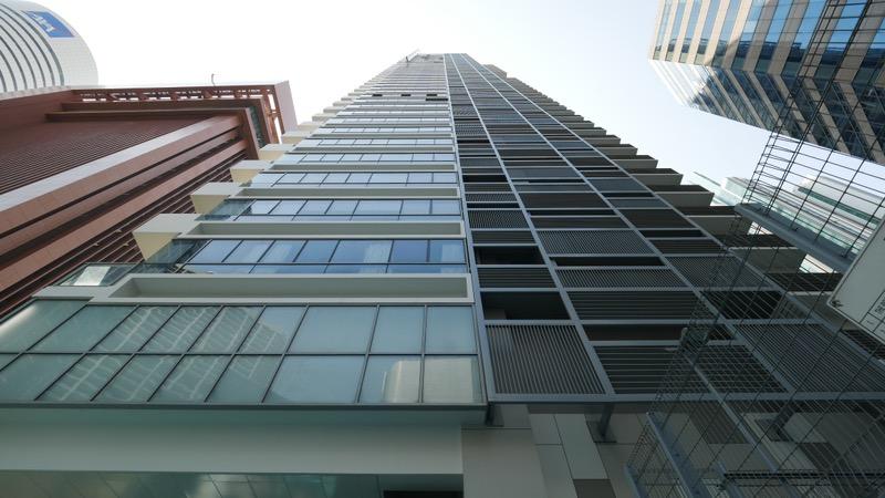 Lumiere Apartment For Sale, $980,000, 1 Bed 1 Bath 484 sqft $2,025.00 psf