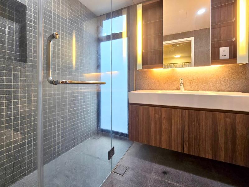 Hijauan Apartment For Sale, $2,300,000, 2 Bed 2 Bath 1,001 sqft $2,298.00 psf