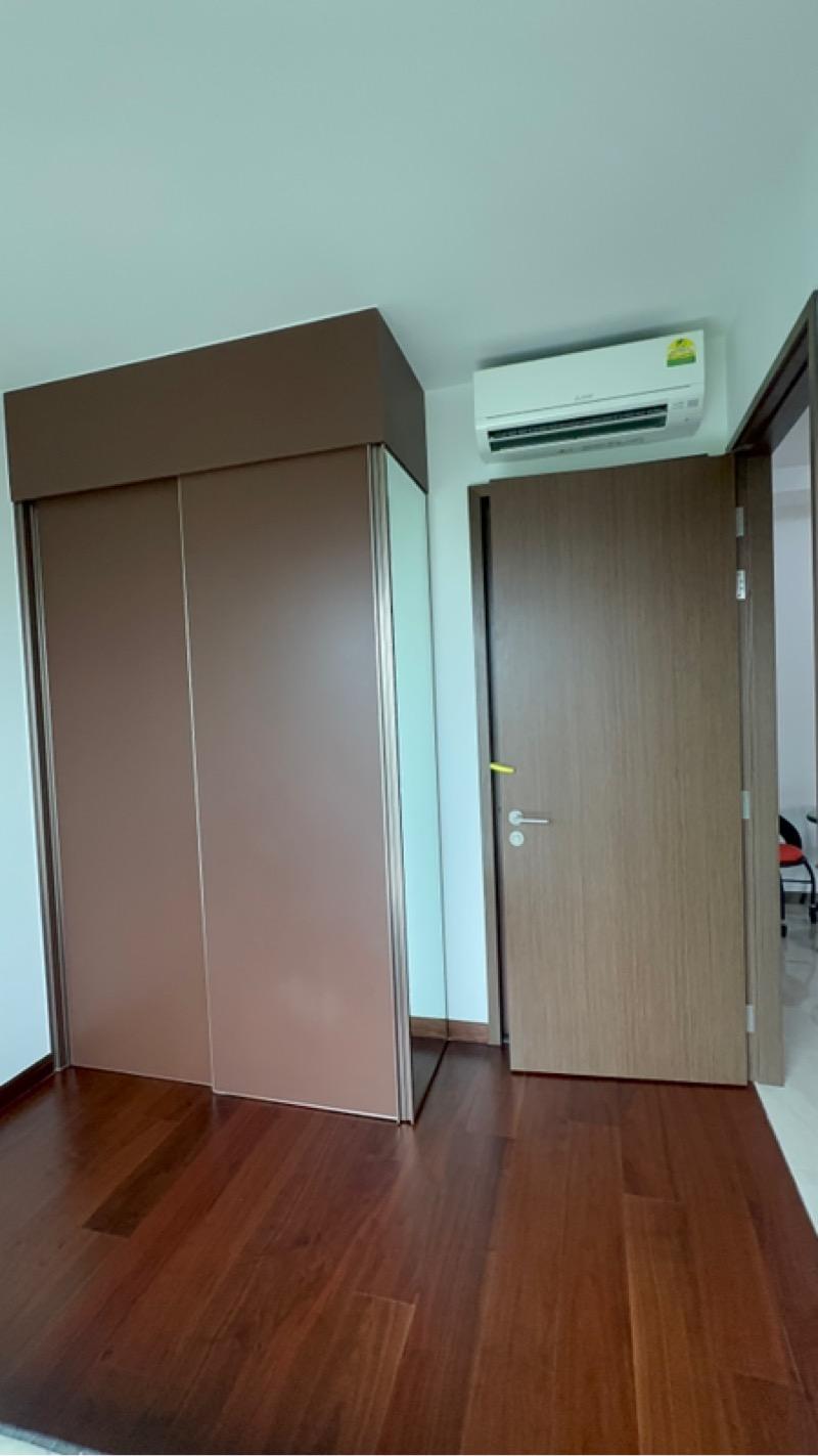 Normanton Park Condominium For Sale, $1,600,000, 2 Bed 1 Bath 667 sqft $2,399.00 psf