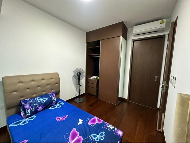 Normanton Park Condominium For Sale, $1,600,000, 2 Bed 1 Bath 667 sqft $2,399.00 psf