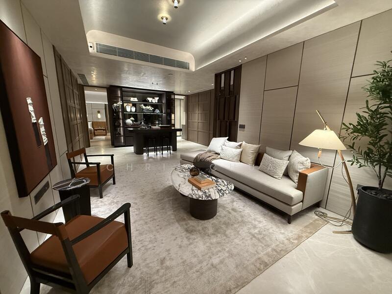 Prop-GPT: Condominium: D10 Orchard Boulevard UPPERHOUSE at Orchard Boulevard