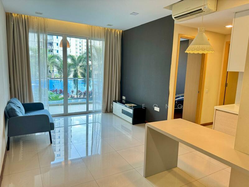 Prop-GPT: Condominium: D18  Waterview