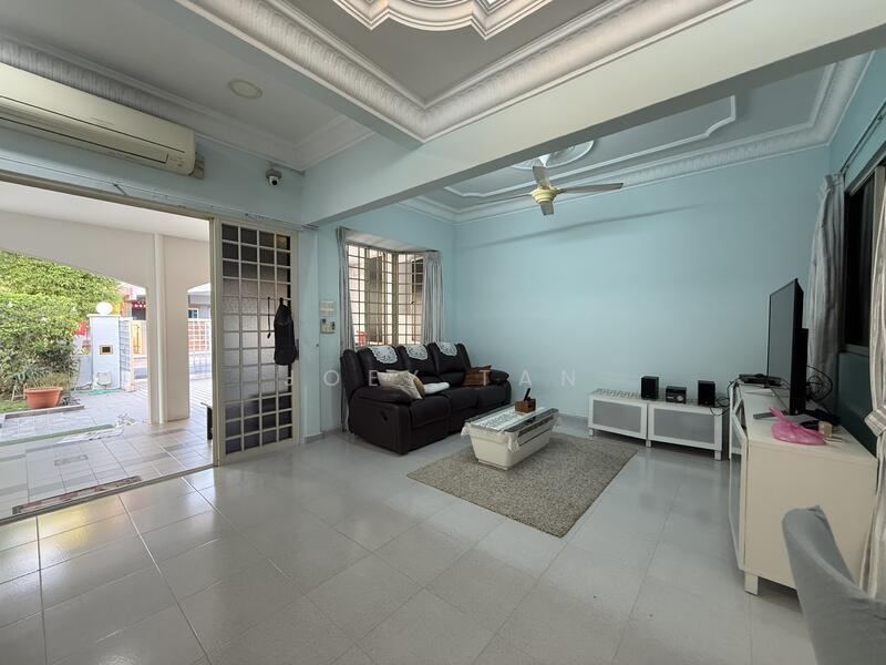 Jalan Lengkok Sembawang