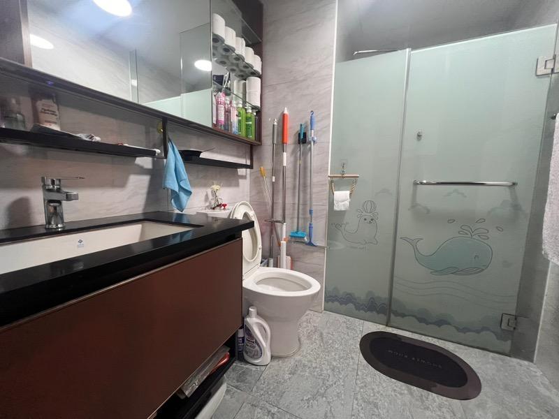 Normanton Park Condominium For Sale, $1,080,000, 1 Bed 1 Bath 527 sqft $2,049.00 psf