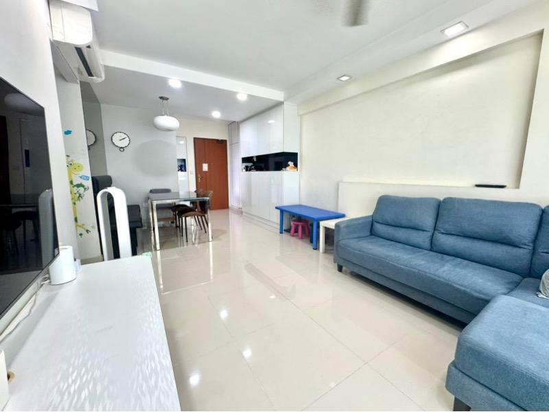 428A Yishun Avenue 11 HDB Apartment For Sale, $630,000, 3 Bed 2 Bath 990 sqft $636.00 psf