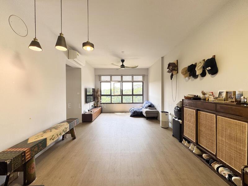 Prop-GPT: HDB Flat: D27 Yishun 478B Yishun Street 44