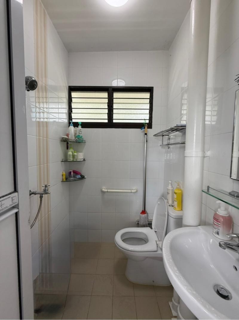 510 Bedok North Street 3 HDB Apartment For Sale, $560,000, 3 Bed 2 Bath 968 sqft $579.00 psf