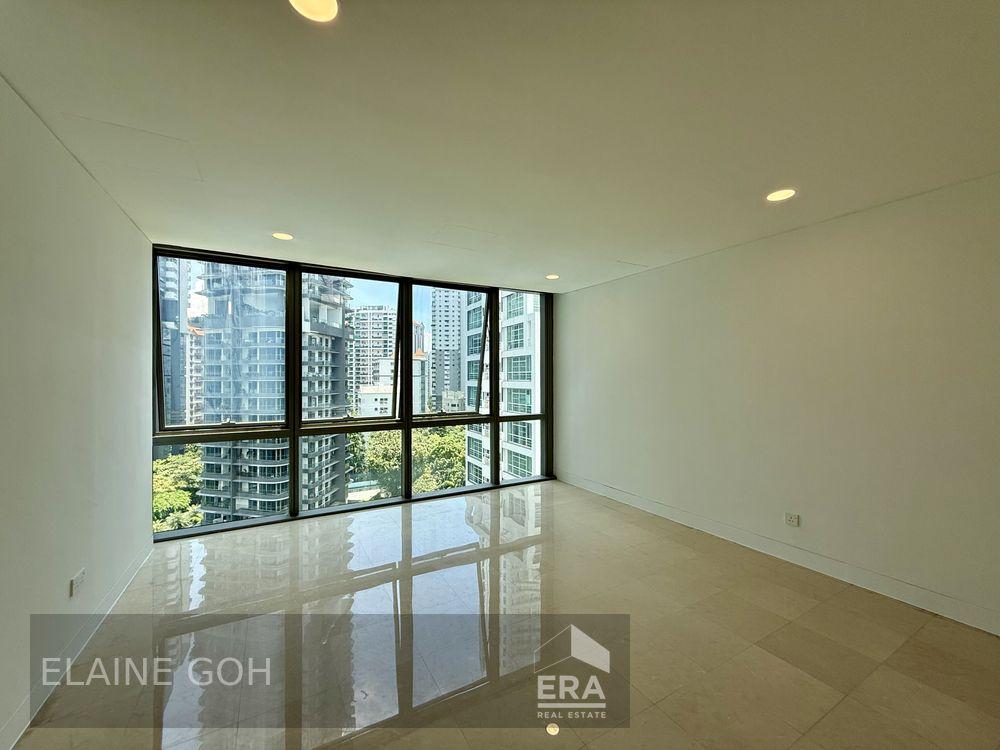 Freehold 3 Room Penthouse Triplex Balcony & Roof 1 Km River Valley Pri