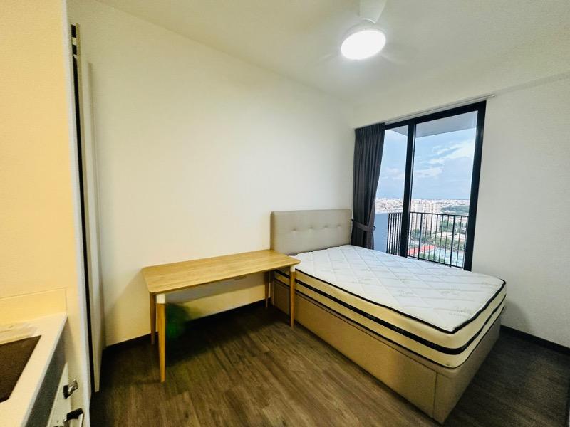 Gem Residences Condominium For Sale, $1,520,000, 2 Bed 2 Bath 775 sqft $1,961.00 psf