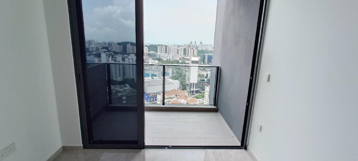 Stirling Residences Condominium For Sale, $1,128,000, 1 Bed 1 Bath 441 sqft $2,558.00 psf