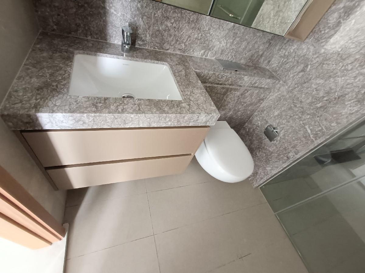 Stirling Residences Condominium For Sale, $1,128,000, 1 Bed 1 Bath 441 sqft $2,558.00 psf