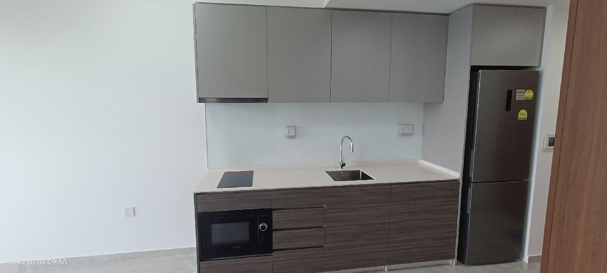 Stirling Residences Condominium For Sale, $1,128,000, 1 Bed 1 Bath 441 sqft $2,558.00 psf