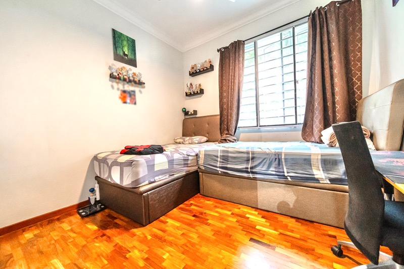 Villa De West Condominium For Sale, $1,688,888, 2 Bed 2 Bath 1,012 sqft $1,669.00 psf