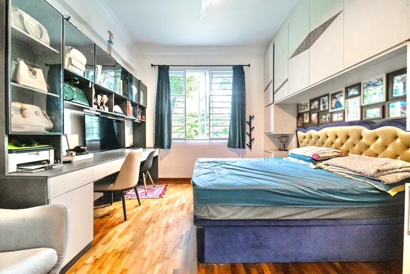 Villa De West Condominium For Sale, $1,688,888, 2 Bed 2 Bath 1,012 sqft $1,669.00 psf