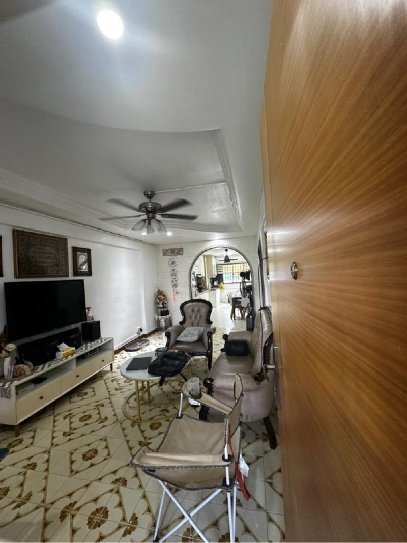 Prop-GPT: HDB Apartment: D16 Bedok 545 Bedok North Street 3