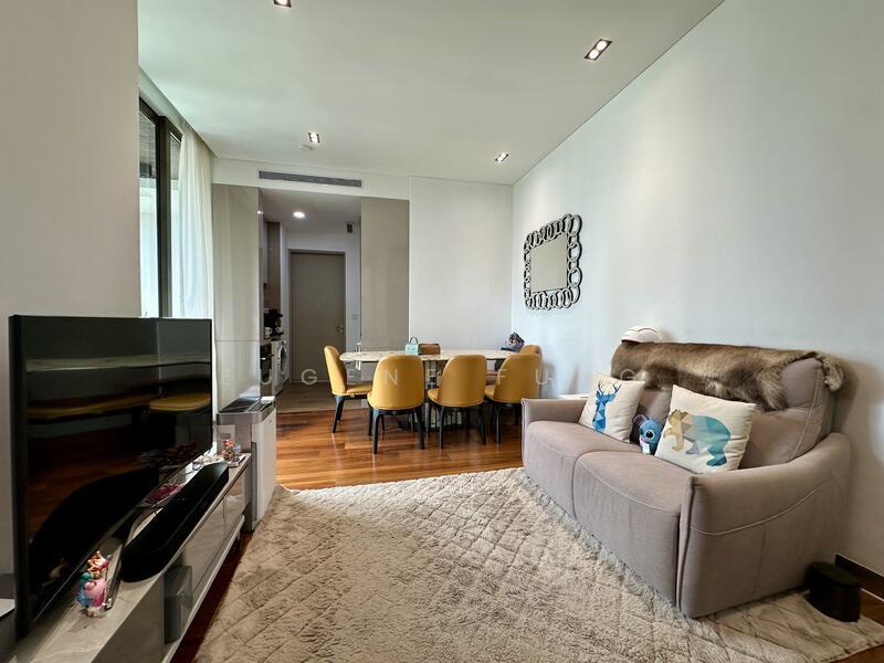 Prop-GPT: Condominium: D09 Cairnhill 8 Hullet