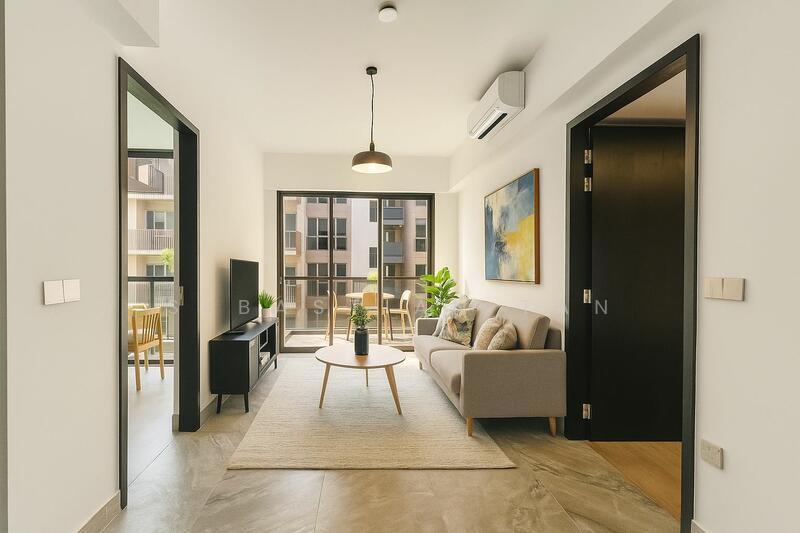 Prop-GPT: Condominium: D27 Yishun The Commodore