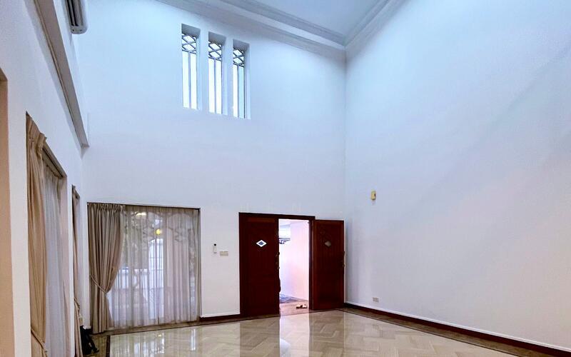 Prop-GPT: Semi-Detached: D16 Kew Drive Extensive Variety of Landed D14, D15, D16 – Semi-D