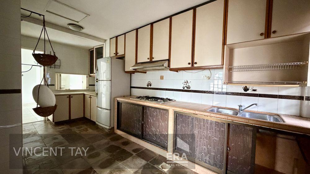 New Exclusive Listing!