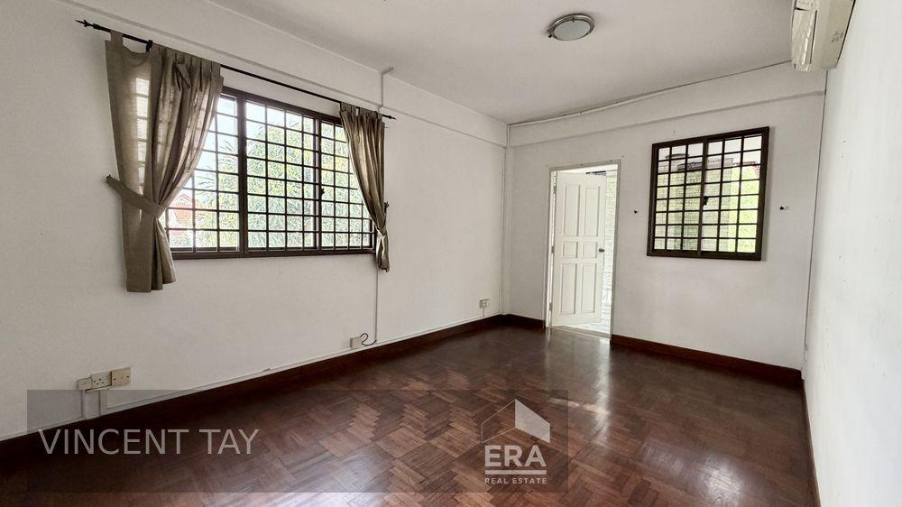 New Exclusive Listing!