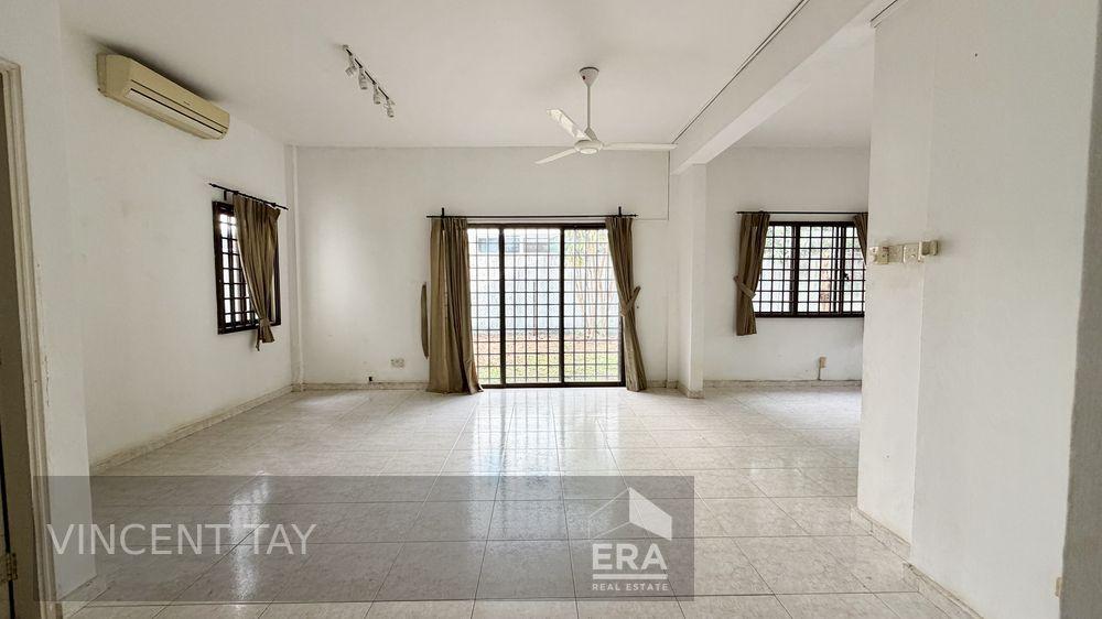 New Exclusive Listing!