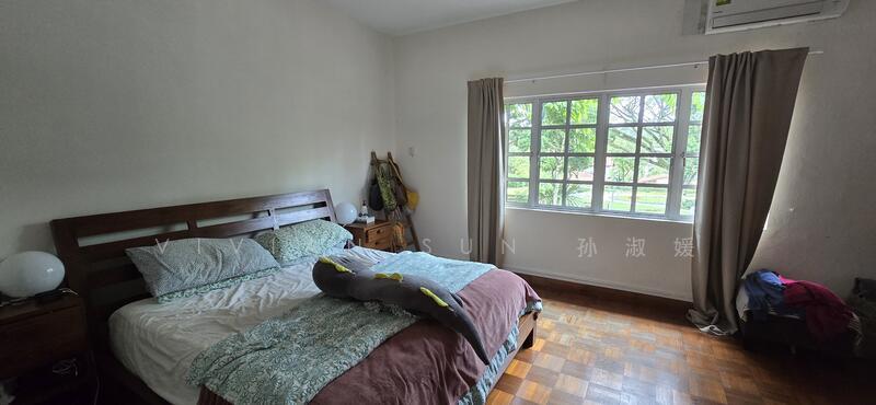 Freehold Bungalow Sunset Way