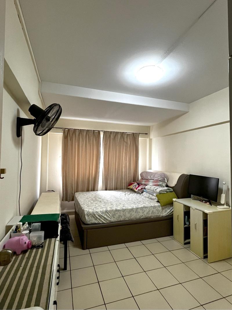 653 Yishun Avenue 4 HDB Apartment For Sale, $599,000, 4 Bed 2 Bath 1,119 sqft $535.00 psf