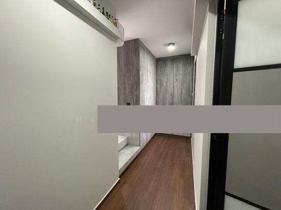 479B Yishun Street 42 HDB Apartment For Sale, $620,000, 3 Bed 2 Bath 1,001 sqft $619.00 psf