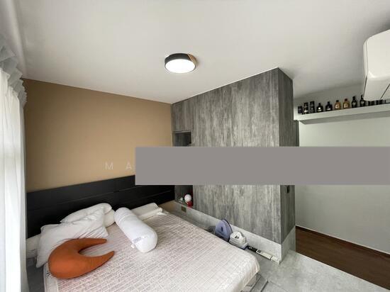 479B Yishun Street 42 HDB Apartment For Sale, $620,000, 3 Bed 2 Bath 1,001 sqft $619.00 psf