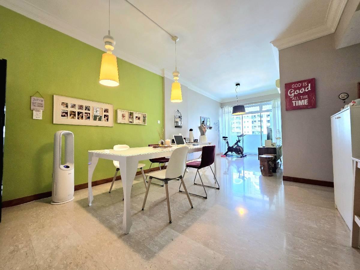 Prop-GPT: Condominium: D09 Killiney La Crystal