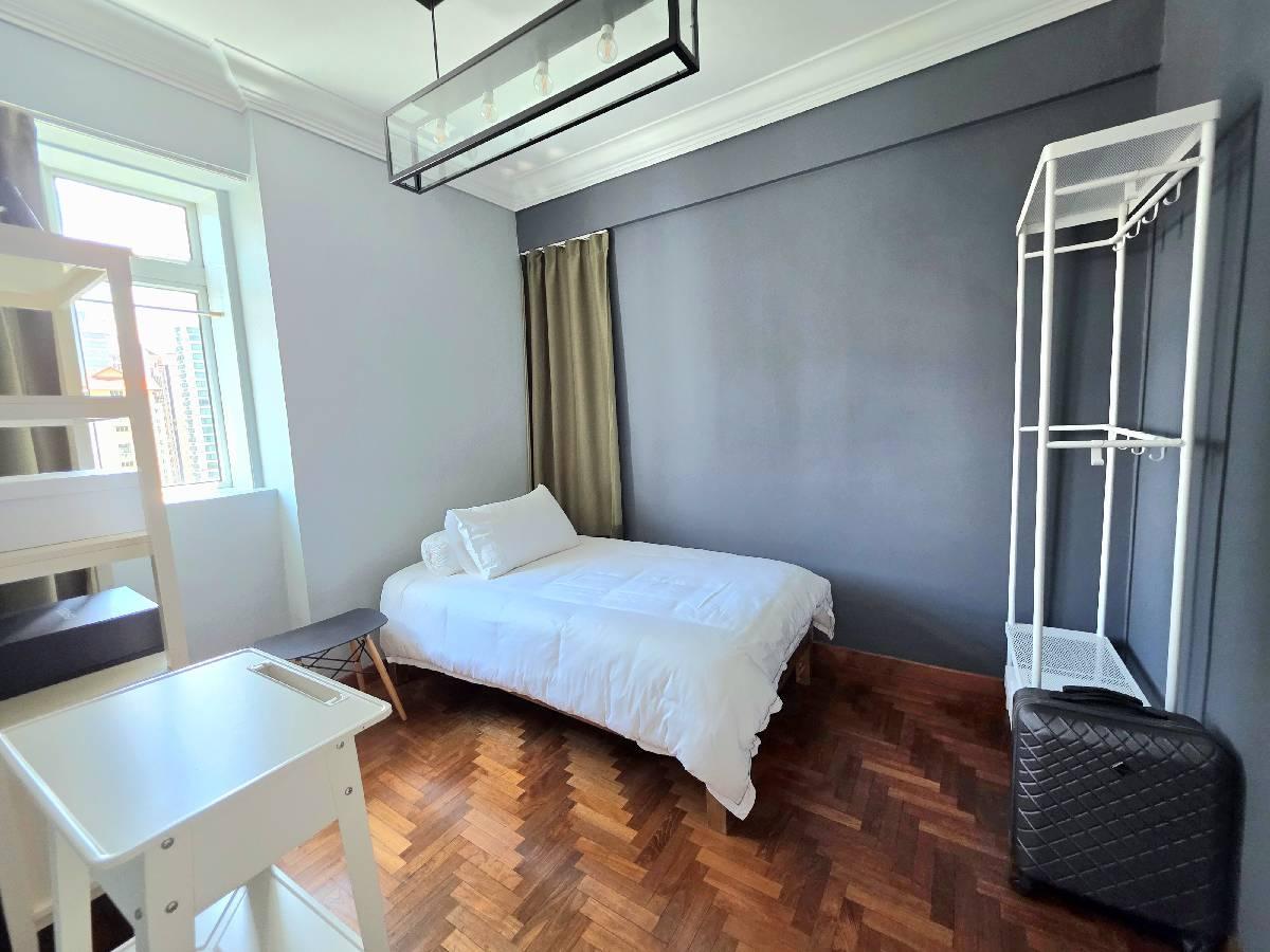 La Crystal Condominium For Sale, $2,450,000, 3 Bed 2 Bath 1,076 sqft $2,277.00 psf