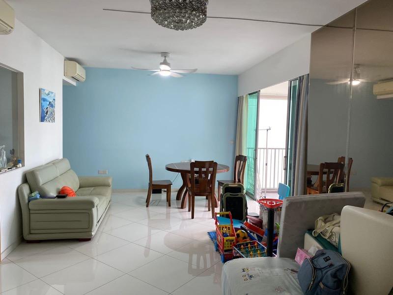 Prop-GPT: Condominium: D27 Yishun Eight Courtyards