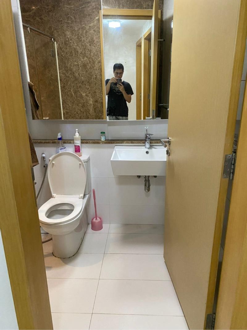 Eight Courtyards Condominium For Sale, $1,550,000, 3 Bed 2 Bath 1,087 sqft $1,426.00 psf