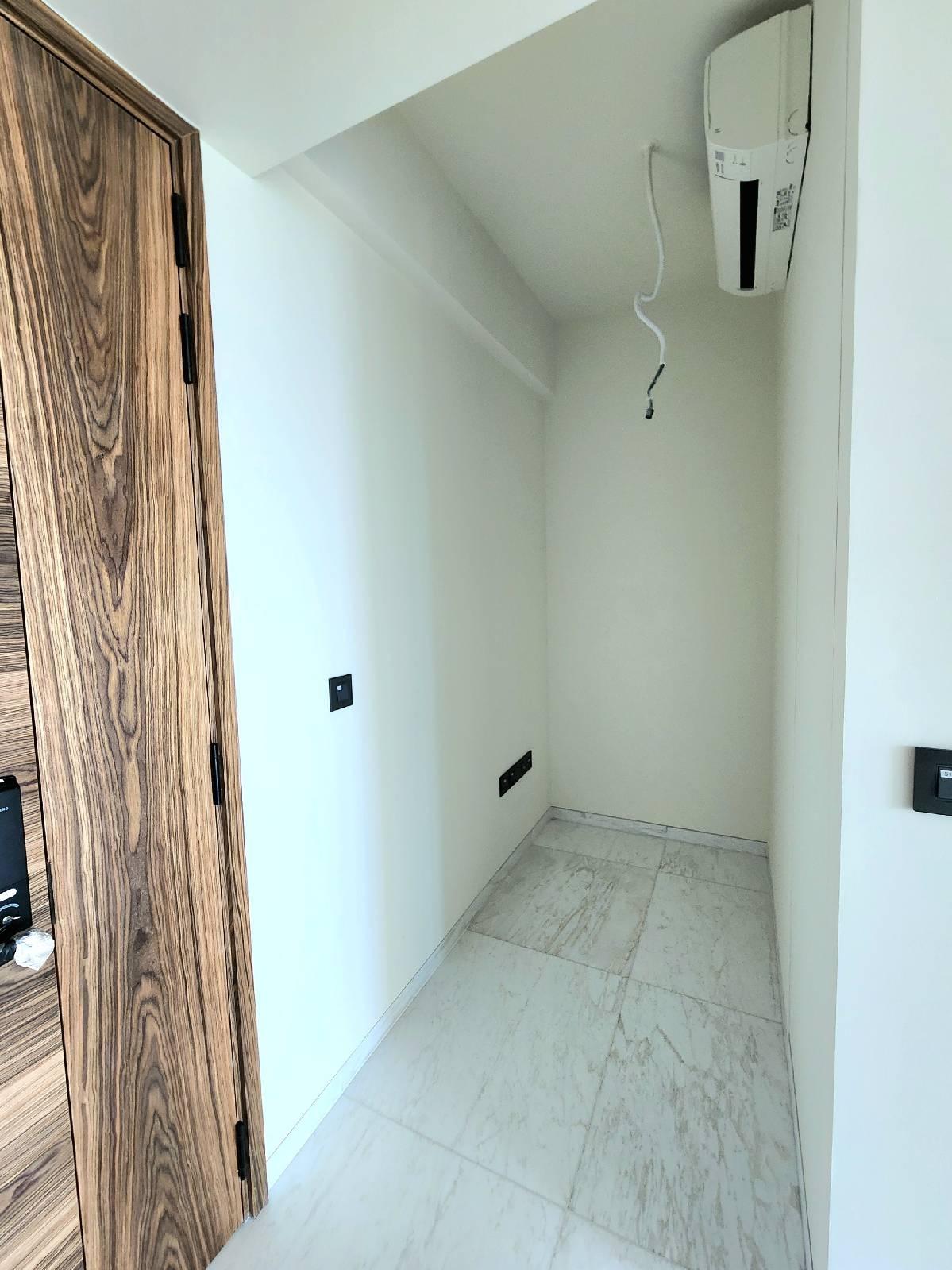 Coastline Residences Condominium For Sale, $2,280,000, 2 Bed 2 Bath 710 sqft $3,211.00 psf