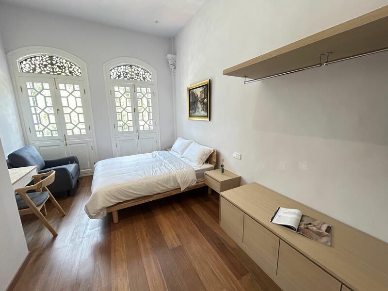 291 River Valley Road