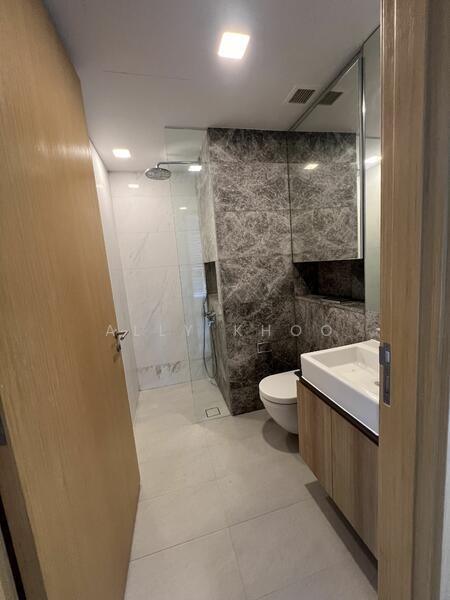 The Peak @ Cairnhill II