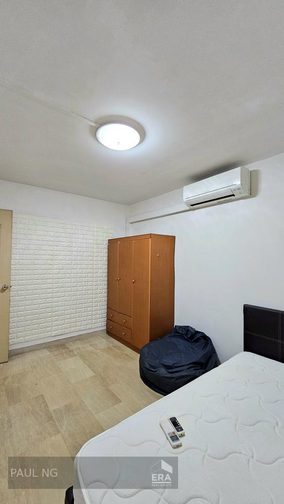 Yishun Street 21, Yishun, Singapore, D27, 760201