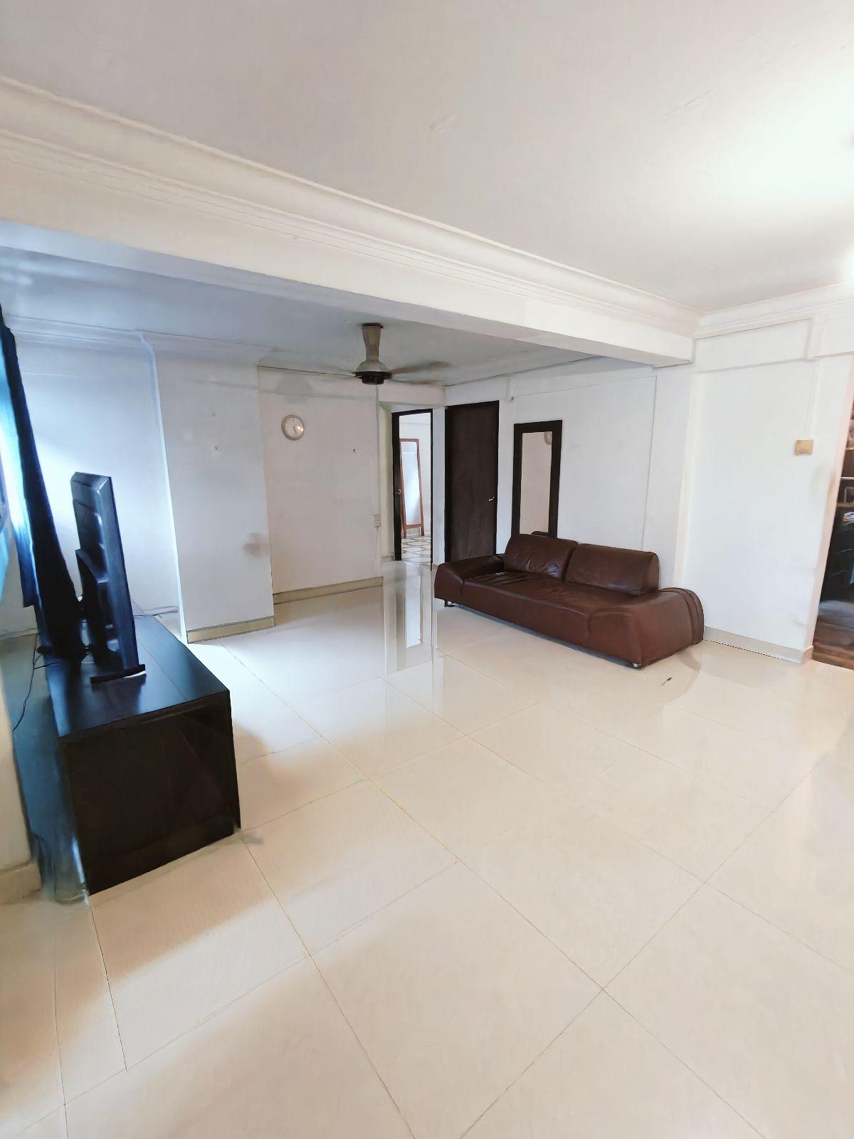 6 Farrer Road HDB Apartment For Sale, $650,000, 3 Bed 2 Bath 980 sqft $663.00 psf